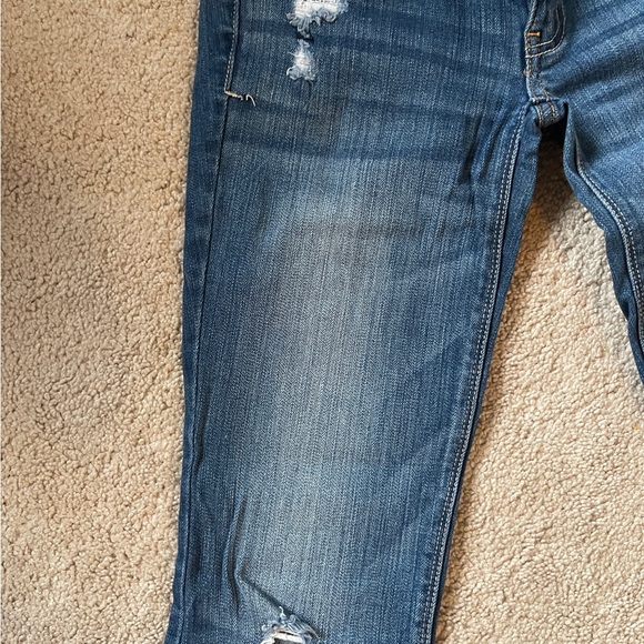 American Eagle stretch dark denim ”artist” jeans with holes - Picture 3 of 7